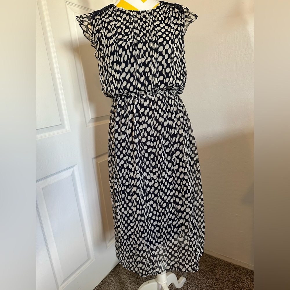 Sheer graphic detailed spring dress!